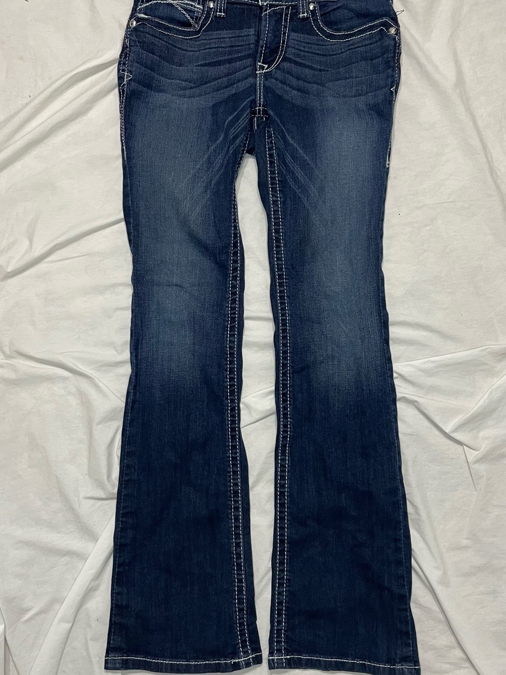 Ariat Women's R.E.A.L. Low Rise
Rosy Whipstitch Boot Cut Jeans, size 29R